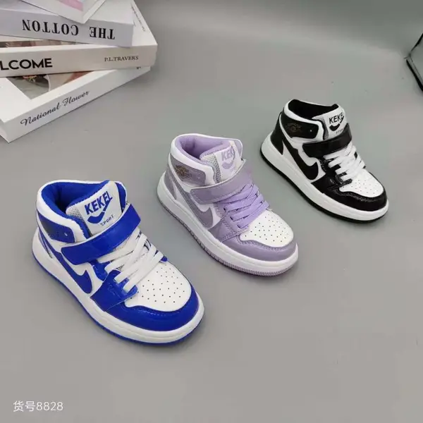 蜡笔小新新款皮面男童防臭鞋垫内套线中帮AJ板鞋批发