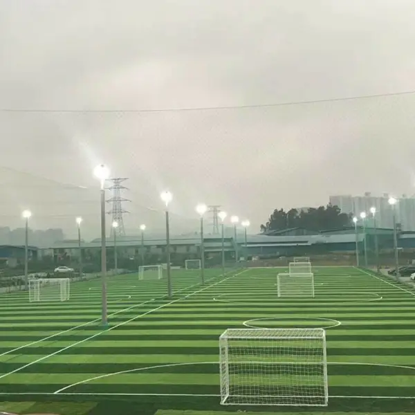 定制球场拦网 尼龙学校运动场围网 白色***PE塑料体育馆防护网