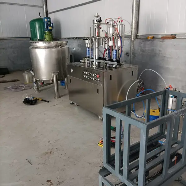 门窗密封用 聚氨酯泡沫填缝剂生产设备 发泡胶灌装机器