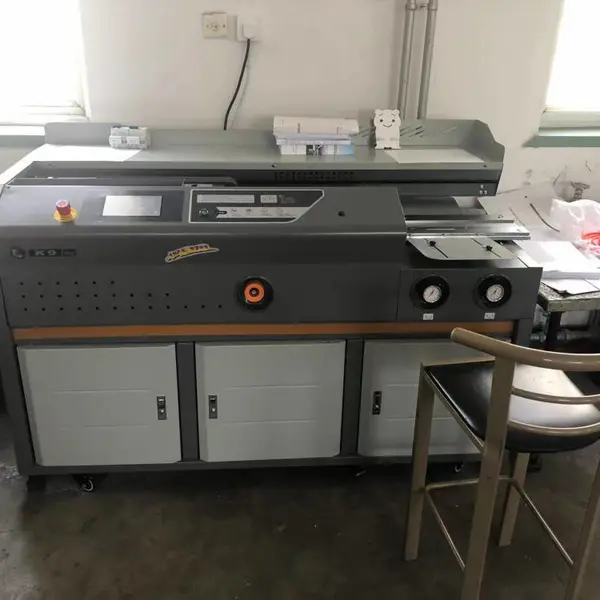 彩霸重型无线胶装机K9