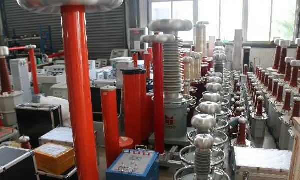 ���ո�ѹ����������������ѹ�� �人���绪�������豸��Ӧ