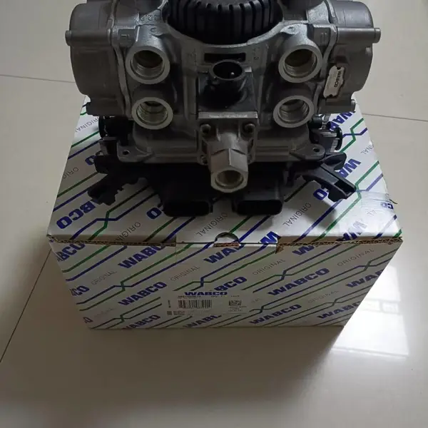 供应北奔2629军车 道依茨转向助力泵BF8L513方向机