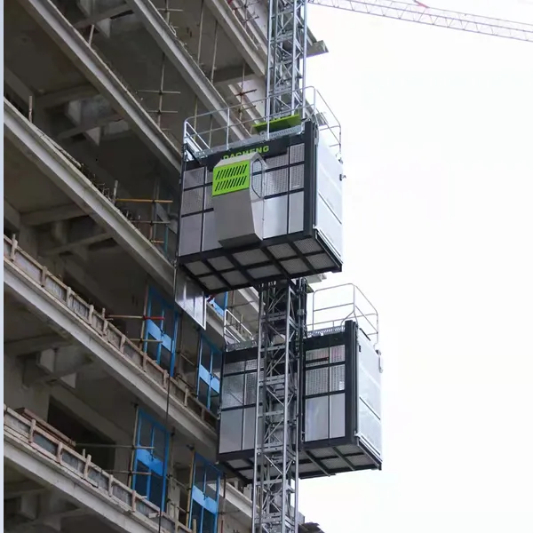 建筑施工提升电梯 配有安全防坠器施工升降机