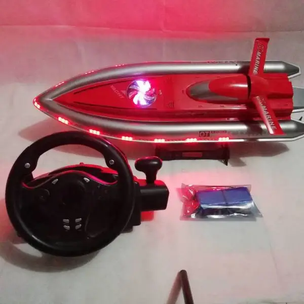 夏季方向盘遥控船玩具户外庙会摆摊娱乐设备