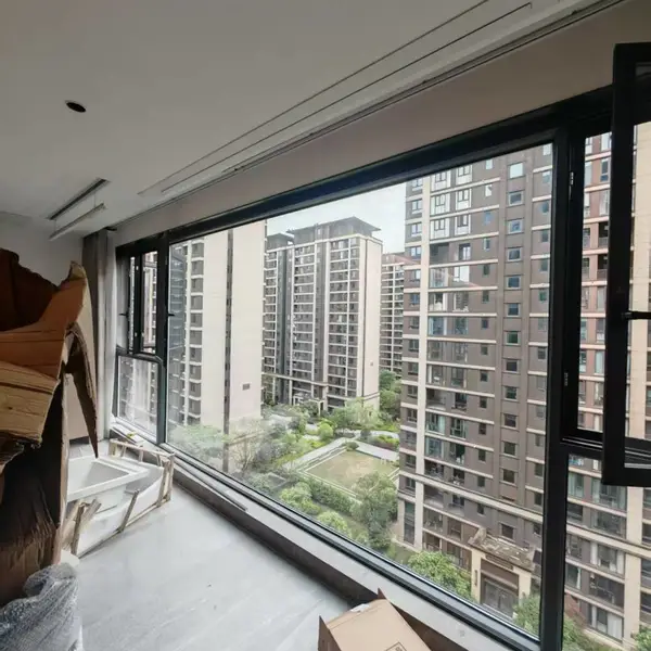 断桥铝封阳台别墅系统门窗定制厂家欣亿建材