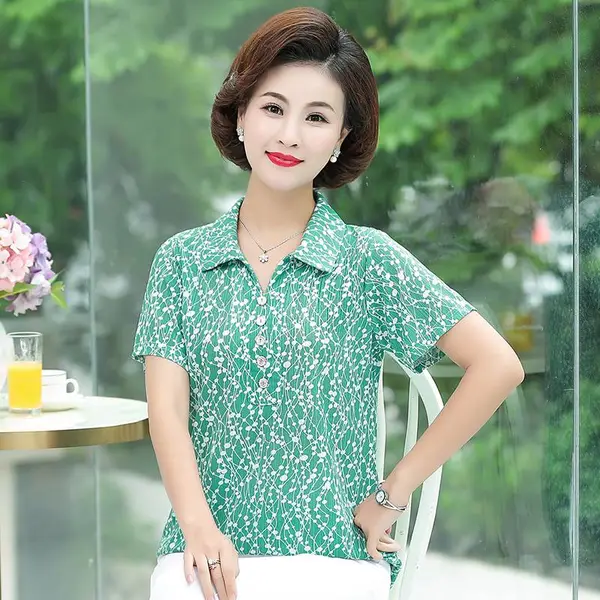 夏装中老年女装批发地摊气质美人条妈妈圆领女装短袖T恤处理
