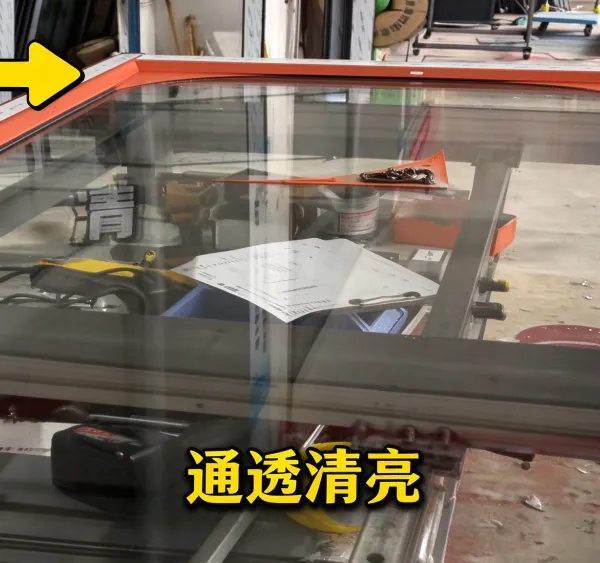 供应 商用型材门 高透钢化玻璃 铝合金型材 — 武汉锐界门业源头直供
