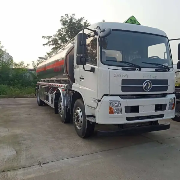 油罐车15吨报价 铝合金轻量化运油车东风老品牌