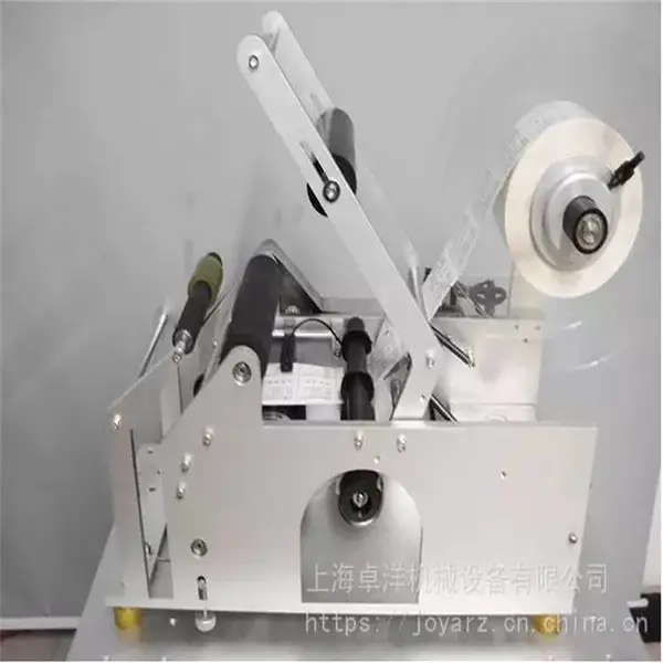 卓洋供应小型贴标机 圆瓶贴标机 半自动贴标机 简易型贴标机