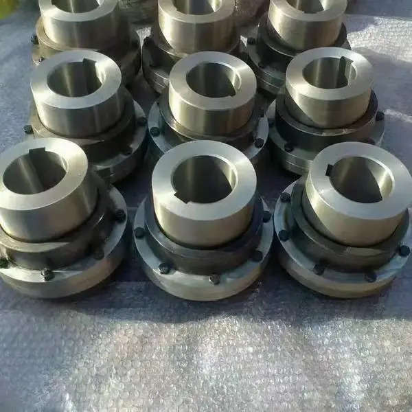 山东560颗粒机联轴器 粉碎机联轴器压轮皮压轮总成
