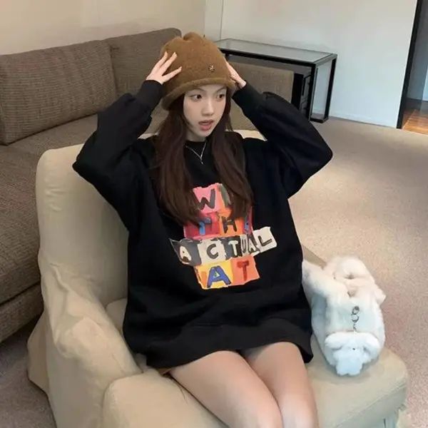 品牌折扣女装 尚美主义卫衣 简约舒适休闲百搭上衣 宽松大版卫衣单品