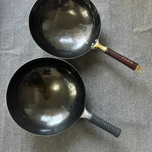 章丘铁大勺厂家章丘炒锅多少钱章丘手工无涂层铁锅