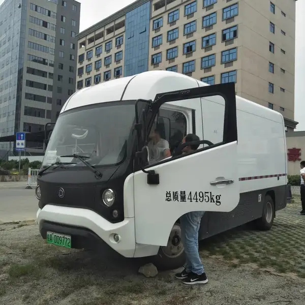 广西南宁新能源货车租赁,出租,厢式货车,4.2米货车,纯电动货车