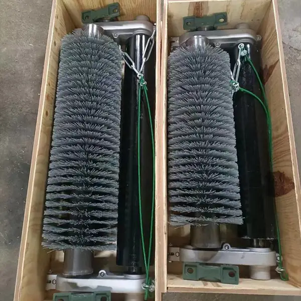 B1000型输送带清扫器 XQ-I尼龙滚刷不锈钢丝 被动无动力款