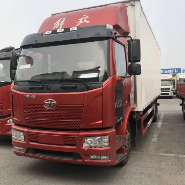 北京一汽解放J6L 6.8米 4X2 180马力质惠版货车高栏厢车专卖1391017 8882