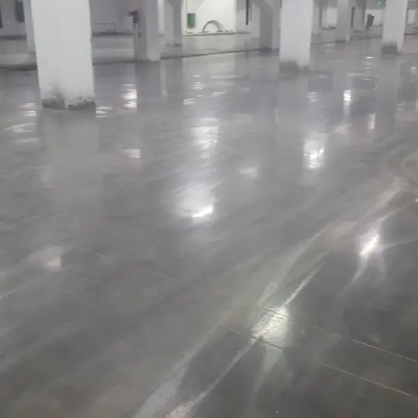 金刚砂固化地坪，耐磨地坪铺设，专业施工团队