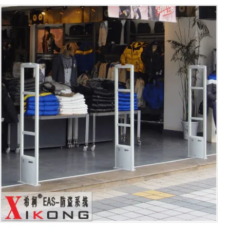 ���ݡ������������װ���з�������ƵXM820+B��