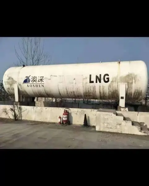 ���ڶ�����Ȼ��ѹ�������ճ��Ҷ��ֶ���ƿ����
