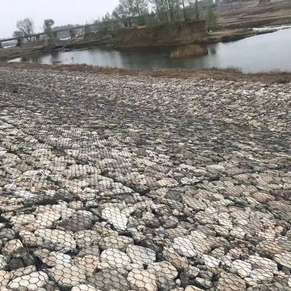 石笼网 格宾网 六角拧花镀锌高尔凡雷诺护垫 河道景观铅丝笼 石笼网墙