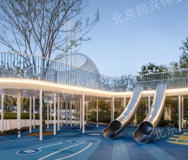 木制大型户外玩具 儿童不锈钢滑梯 户外儿童木屋组合滑梯