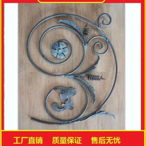 室内铁艺楼梯杆精致美观款式多种牢固耐用安装方便