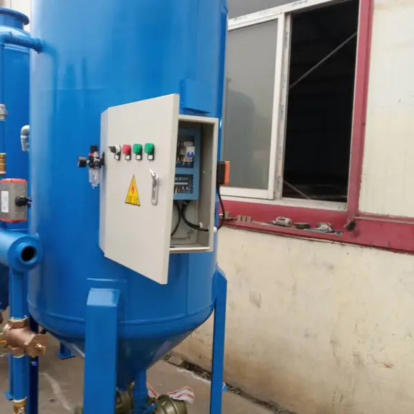 河北省吴桥喷砂防腐设备 喷砂机 喷砂房 喷砂箱 无尘喷砂机