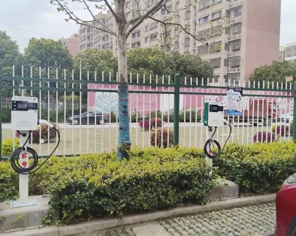 无锡市三轮车汽车充电桩供应 充电桩 无锡天诚智能充电设备供应