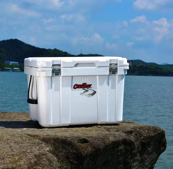 滚塑保温箱 户外野餐野营自驾游海钓冷藏 厂家