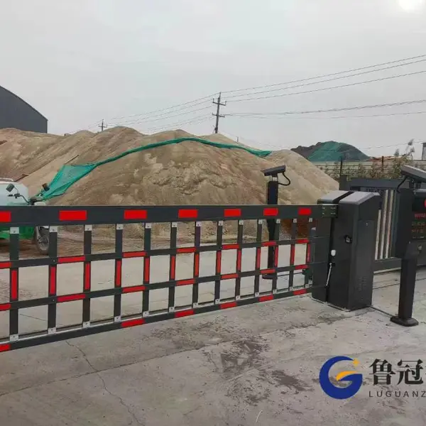 怀仁县小区停车杆起落杆小区道闸安装工地人脸识别三辊闸-推荐厂家