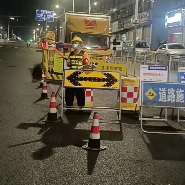 专业管道非开挖修复 局部精准短管修复 光固化成型 一次修复长久稳固