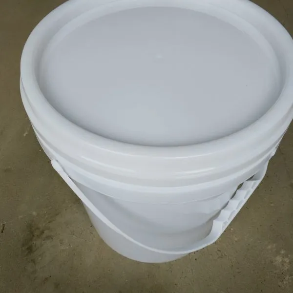 广西白色胶水桶 南宁18升涂料桶厂家批发