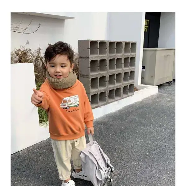四川内江市威远县乡下跑江湖精品服装尾货批发清货跑量时尚圆领童装卫衣附近尾货服装市场