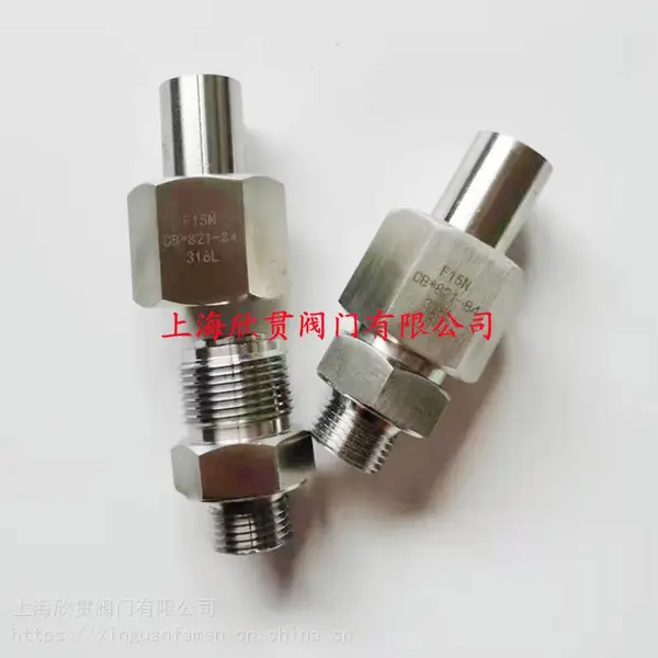CB821-84 F��
