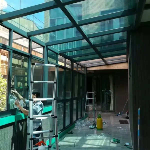 上海阳光房隔热膜_玻璃贴膜