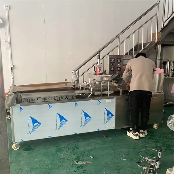 曲 靖 烙馍机 全自动液压单饼机 万年红机械 薄饼机系列