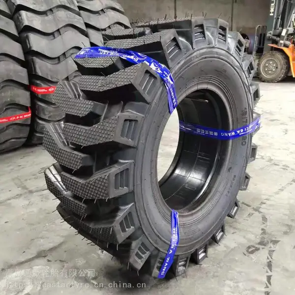 20װ�ػ���˿��ʵ����̥16/70R20