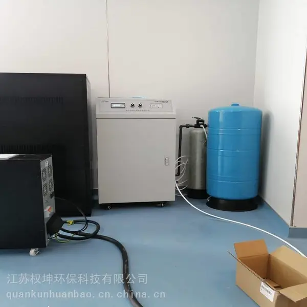 权坤_RO/UP双水质_实验室超纯水机_实时在线监控_10L/H