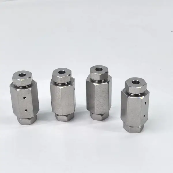 316L����ֳ���ѹֱͨ�ͷ�������Ǳ�������ƿ��׶���ҵ��