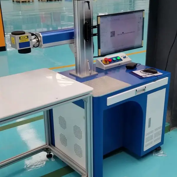 五金配件激光打标机,工业激光打码机,刻字清晰,操作简单