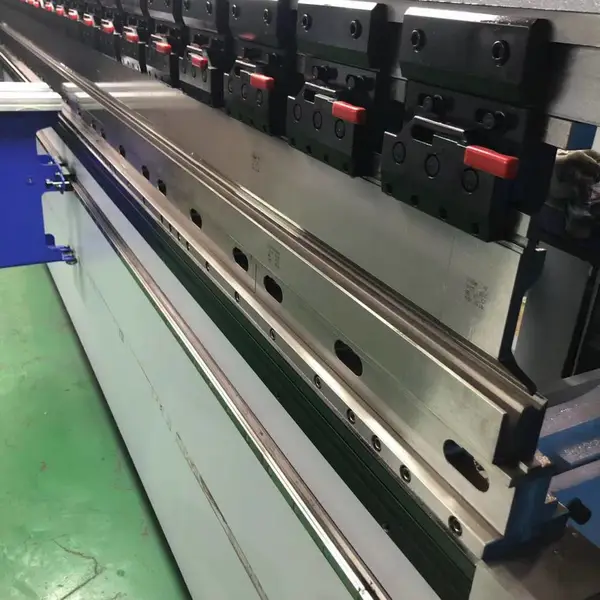 玖科 源头厂家直供数控折弯机同芯模具 鹅颈式大小弯刀 规格齐全