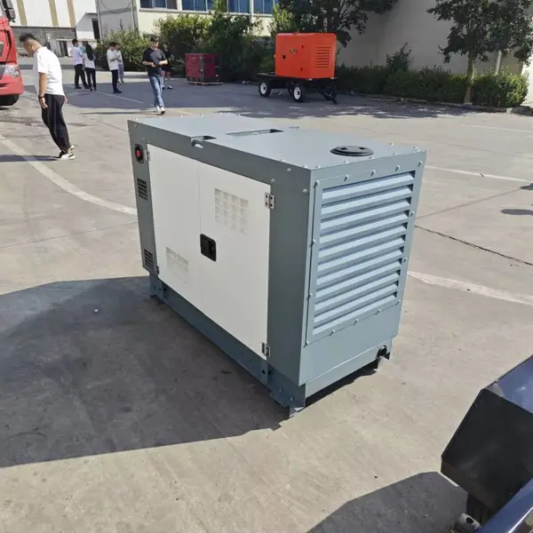 大泽动力30kw柴油发电机箱式静音小区停电备用