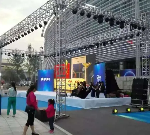 郑州开业庆典策划_桁架舞台背景出租搭建_喷绘画面设计制作