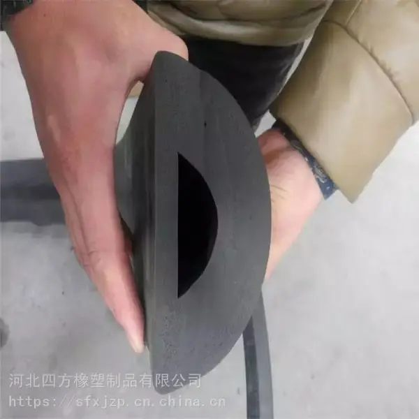 三元乙丙橡胶护舷防撞条 码头橡胶护舷防撞块