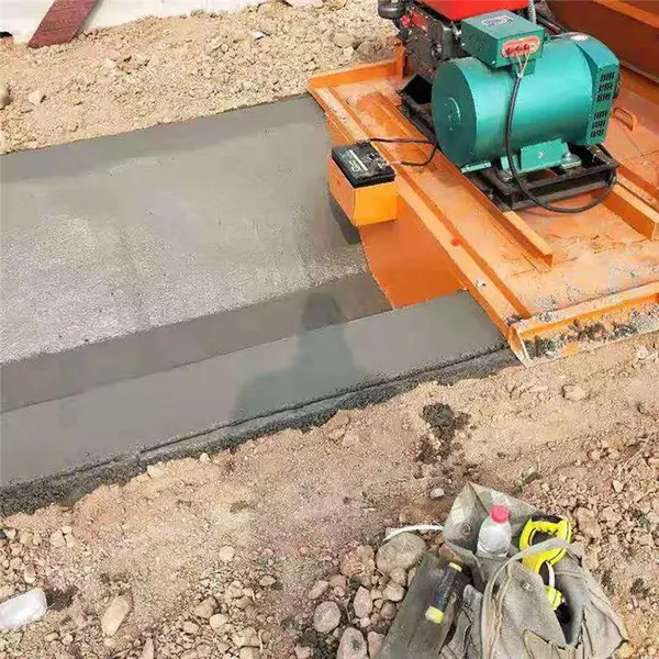 ˮ������ˮ�۳��ͻ� б�¹��ĺ�ʵ����