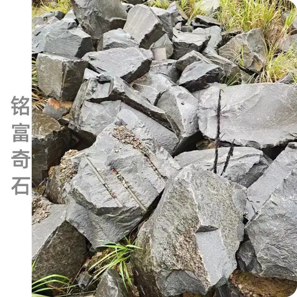 黑曜石园艺景观石,江西黑曜石庭院造景,大型黑曜石原产地批