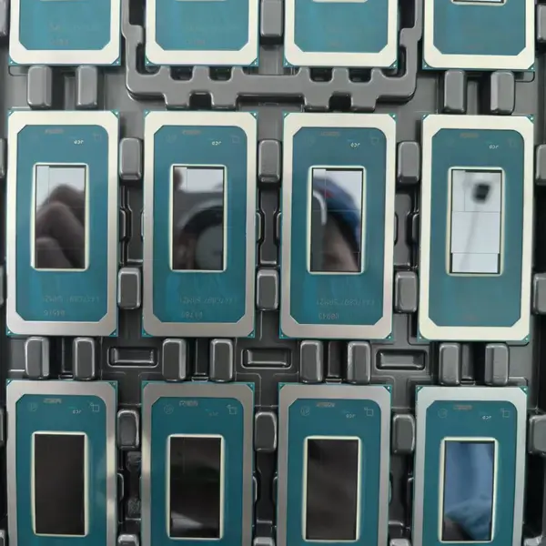 �������Ͽ��оƬSRPD4 5-220U Q4DL�ϱ���CPUͨ������IC����WiFiģ��