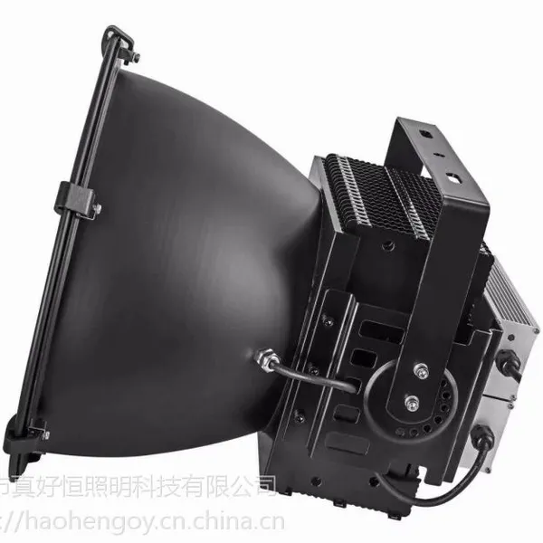 ��Ƭɢ��������ʿ�������300W ����ֱ��LED��Ƭ����� ��ҵ����������ͷ�߶��۹��