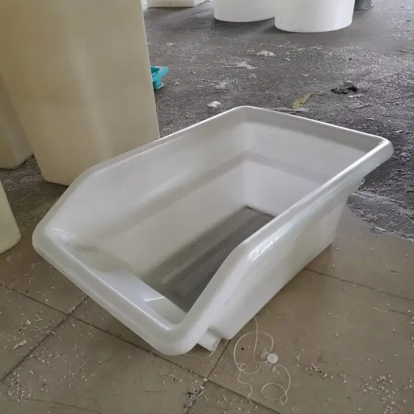 滚塑加工定制厂家 异形水箱 滚塑模具加工厂