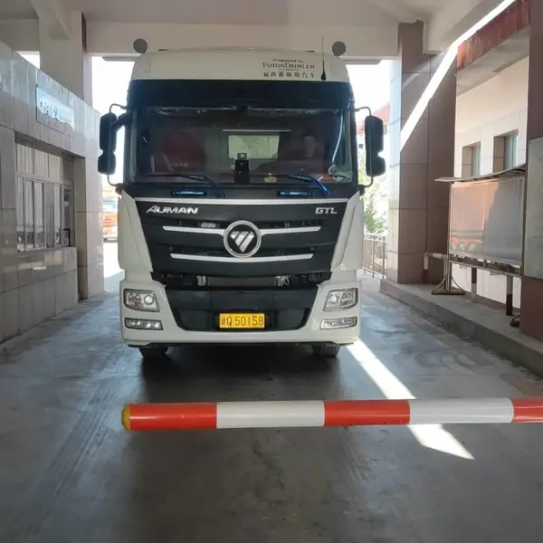 ȫ������������ �й����˼�װ�䵽������ ���ȱ��˹̹���ʹ�·�������� ��װ��Jizzakh