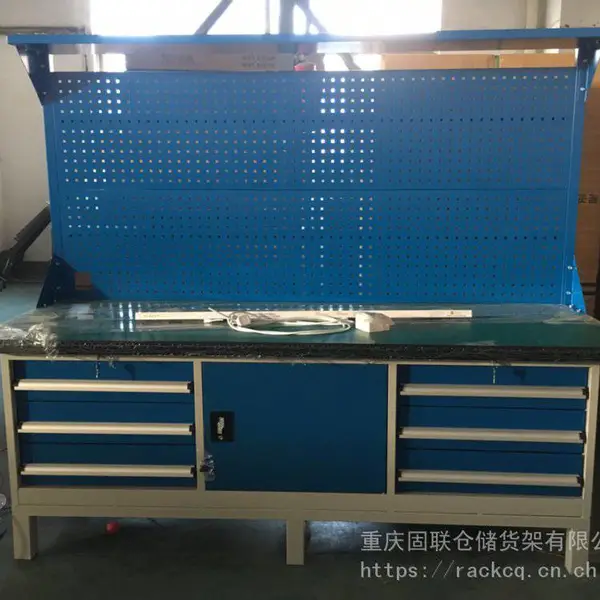 供应车间流水线工作台,生产车间工作桌、固联操作台带挂板